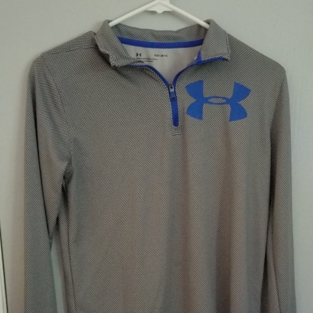 Underarmour long sleeve